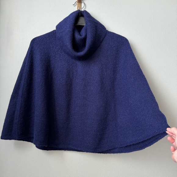 Navy Poncho Soft Sweater w/Turtleneck EUC - Picture 3 of 17